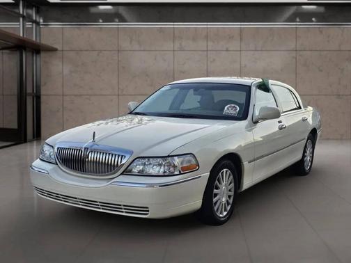 2007 Lincoln Town Car Signature