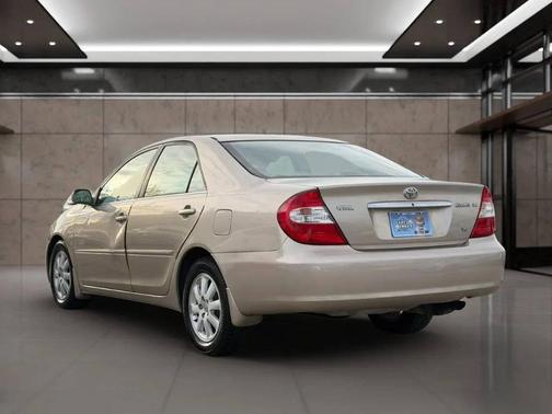 2002 Toyota Camry XLE