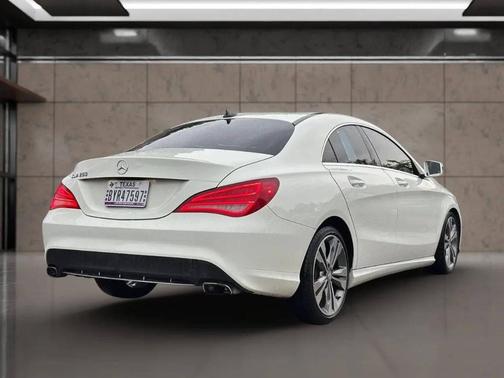 White 2016 Mercedes-Benz CLA-Class Base