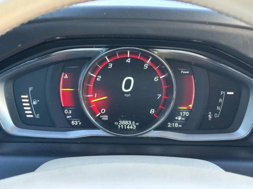 2016 Volvo XC60 T5 Premier