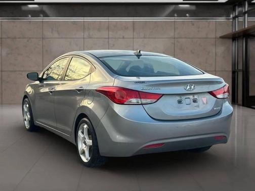 2012 Hyundai ELANTRA Limited