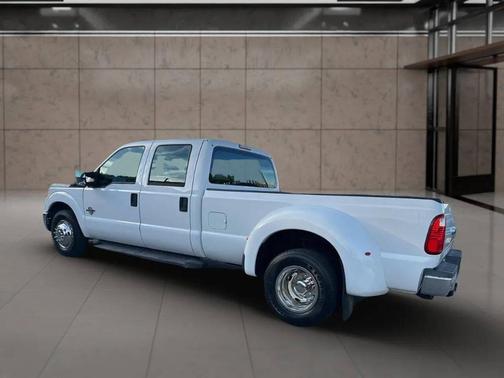 White 2015 Ford F-350 XL