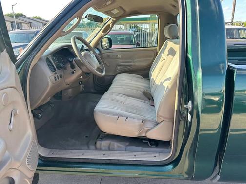 Green 2003 Toyota Tundra Base