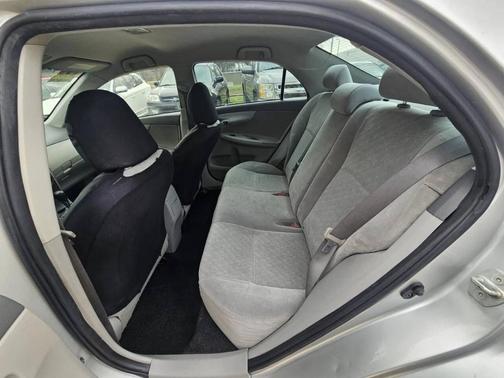 2009 Toyota Corolla S