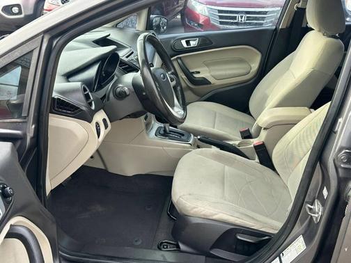 Gray 2014 Ford Fiesta SE