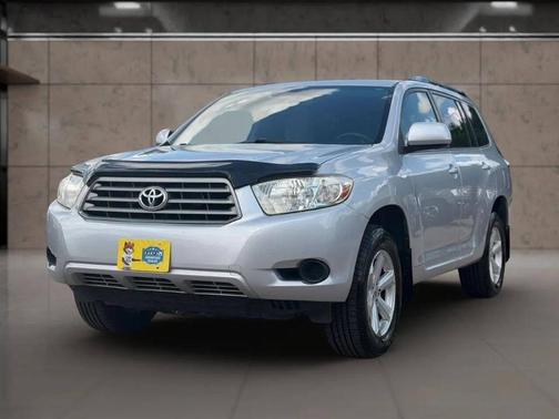 Silver 2008 Toyota Highlander Sport