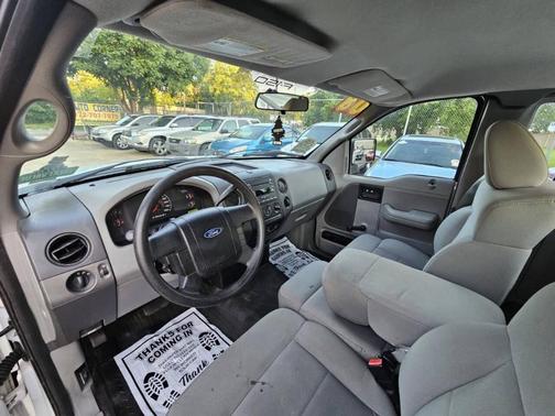 White 2008 Ford F-150 XL