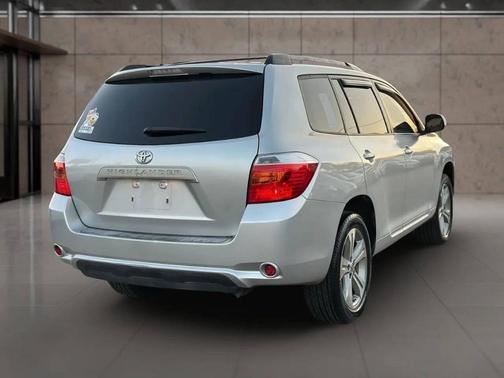2010 Toyota Highlander Sport