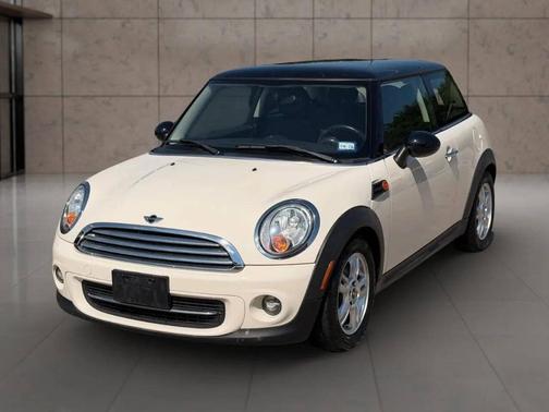 2013 MINI Hardtop Cooper