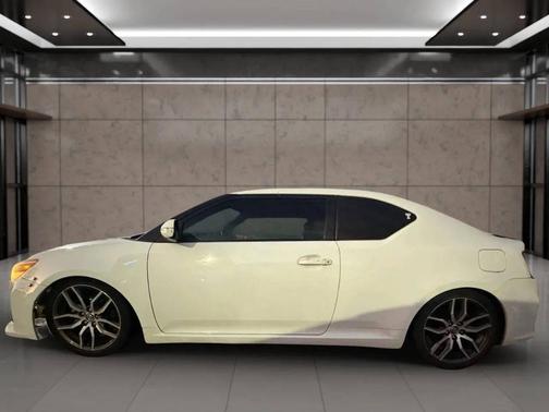2014 Scion tC 