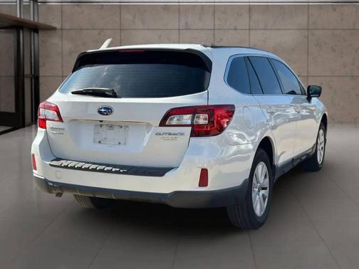 2017 Subaru Outback 2.5i