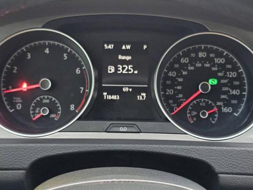 2016 Volkswagen Golf TSI S 4-Door