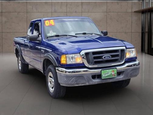 Blue 2004 Ford Ranger XLT