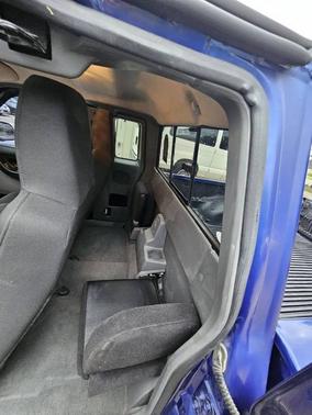 Blue 2004 Ford Ranger XLT