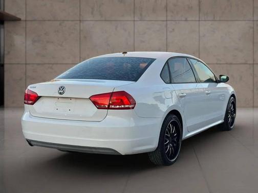 2012 Volkswagen Passat 2.5 S