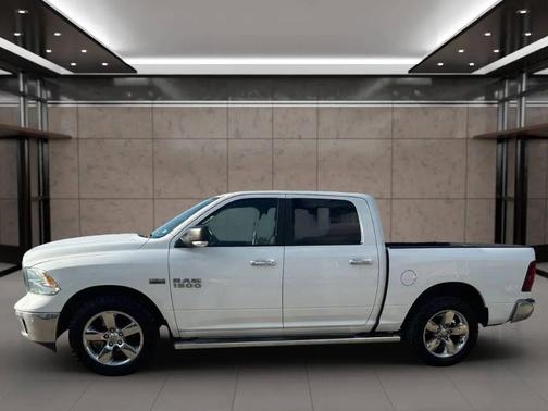 White 2014 RAM 1500 SLT