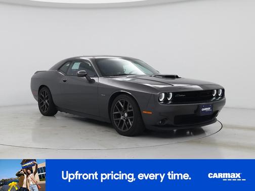 Gray 2016 Dodge Challenger R/T Shaker