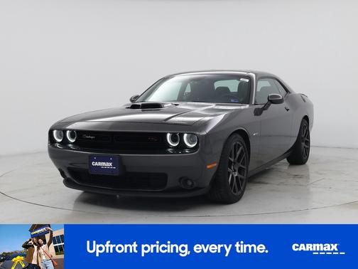 Gray 2016 Dodge Challenger R/T Shaker
