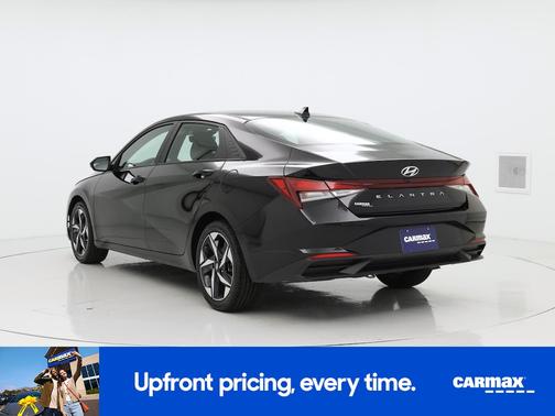 Black 2023 Hyundai ELANTRA SEL