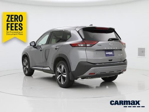 Gray 2023 Nissan Rogue SL