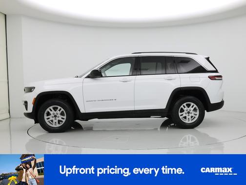 White 2023 Jeep Grand Cherokee Laredo