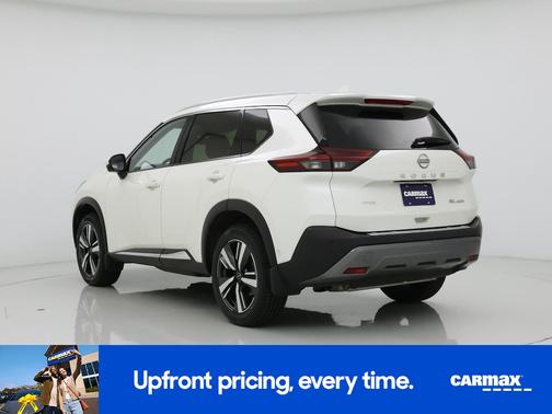 White 2023 Nissan Rogue SL