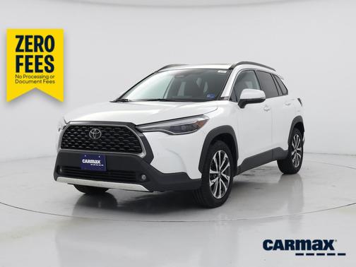 White 2023 Toyota Corolla Cross XLE
