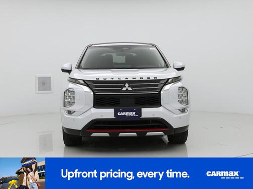 2023 Mitsubishi Outlander PHEV SE