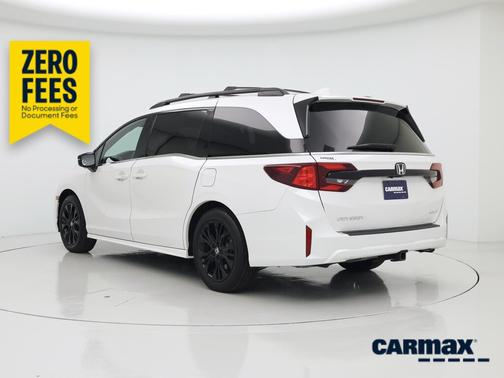 White 2025 Honda Odyssey Sport-L
