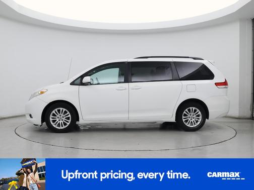 2013 Toyota Sienna XLE