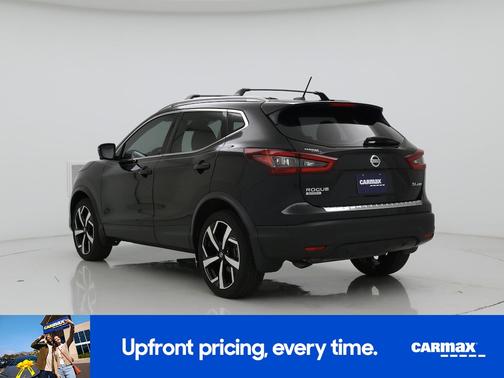 Black 2022 Nissan Rogue Sport SL
