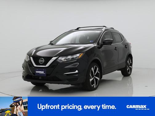 Black 2022 Nissan Rogue Sport SL