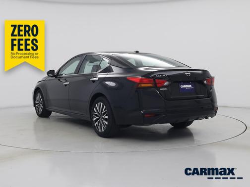 Black 2025 Nissan Altima SV