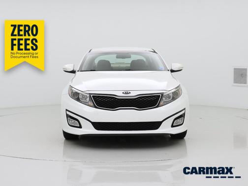 White 2015 Kia Optima LX
