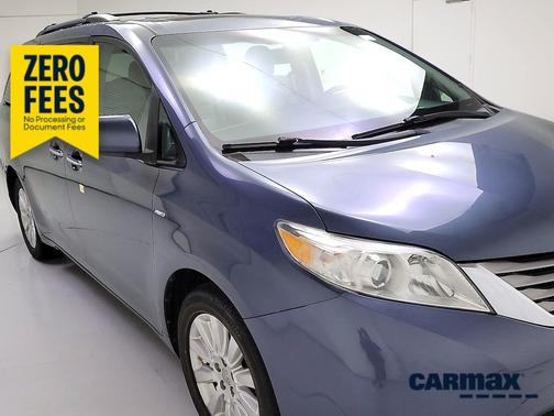 Blue 2016 Toyota Sienna XLE Premium