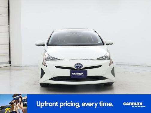 White 2017 Toyota Prius Three Touring