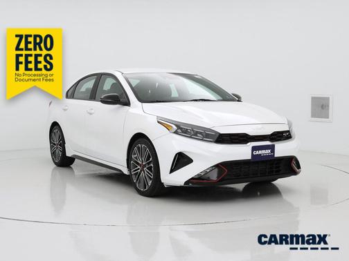 White 2022 Kia Forte GT