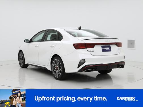 White 2022 Kia Forte GT