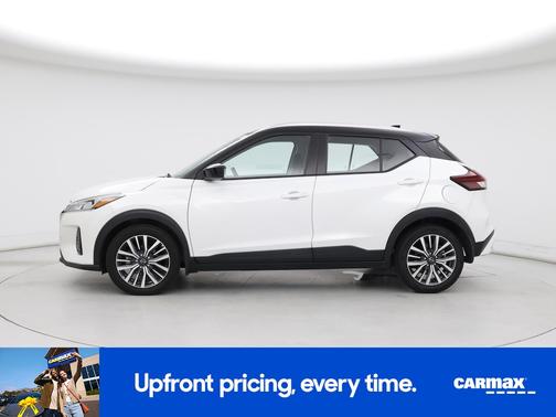 2022 Nissan Kicks SV