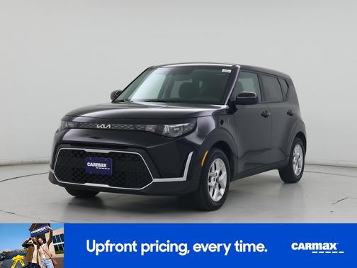 Black 2025 Kia Soul LX