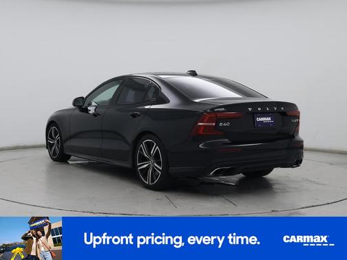 2019 Volvo S60 T6 R-Design