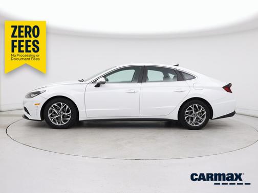 White 2021 Hyundai SONATA SEL
