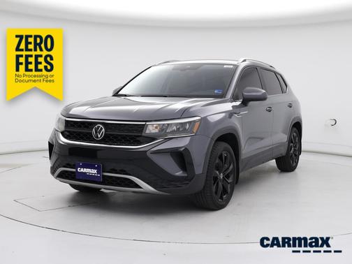 Gray 2023 Volkswagen Taos SE