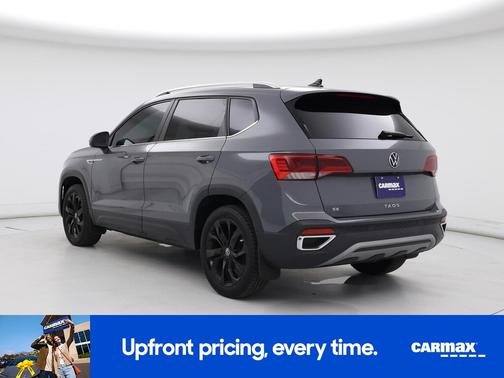 Gray 2023 Volkswagen Taos SE