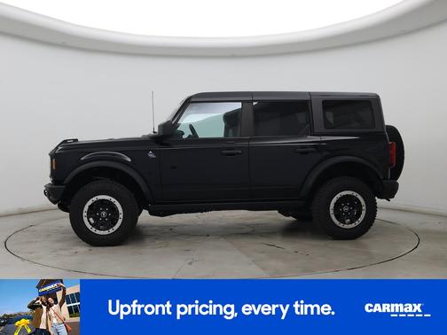 Black 2022 Ford Bronco Black Diamond