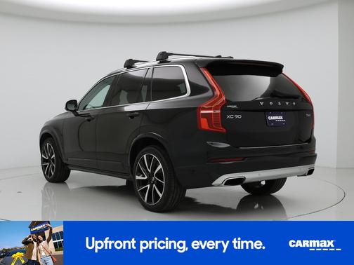 2020 Volvo XC90 T6 Momentum