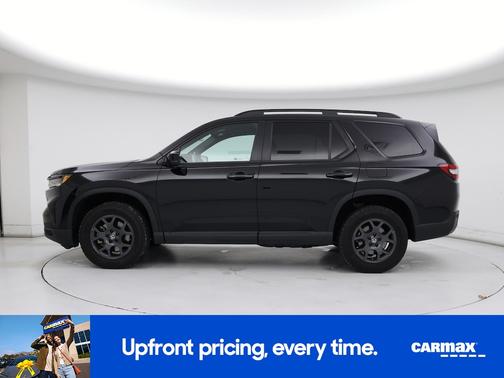Black 2025 Honda Pilot Trailsport
