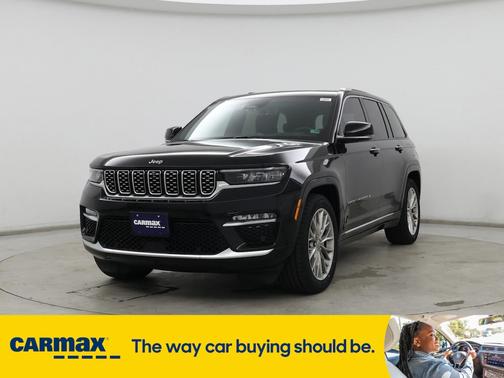 2022 Jeep Grand Cherokee Summit