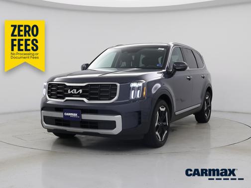 Gray 2023 Kia Telluride S
