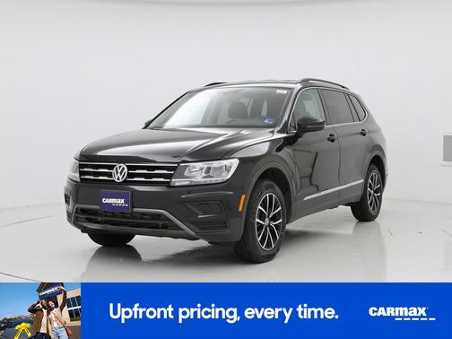 Black 2021 Volkswagen Tiguan SE
